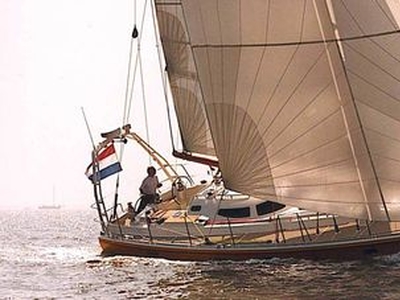 Cruising sailing yacht - 51 - Atlantic - with open transom / lifting keel / with bowsprit