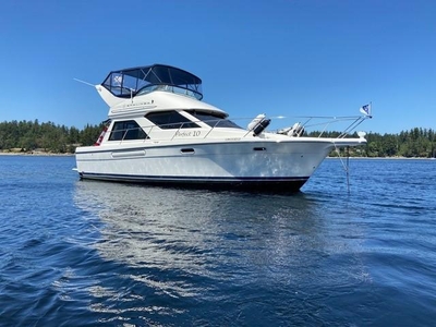 1999 Bayliner 3788 Motor Yacht Perfect 10 | 38ft