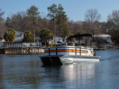 2024 Bentley Pontoons BENTLEY BOLT