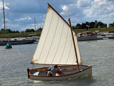 Classic Sailing Dinghy JADE-10 (powerboat) for sale
