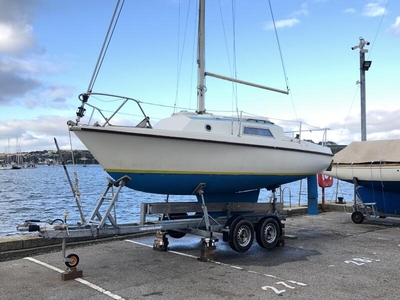 For Sale: 21ft Westerly Jouster & Trailer