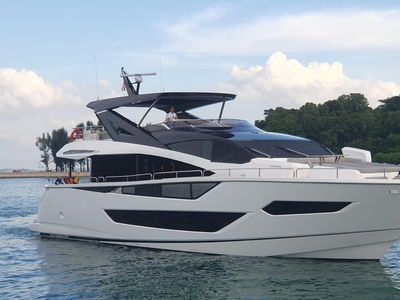 Sunseeker 88 Yacht (powerboat) for sale