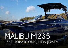 Malibu M235