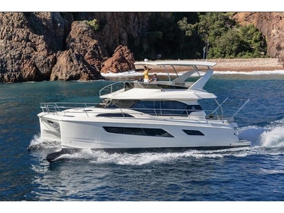 2020 Aquila 44 Power CAT powerboat for sale in Florida