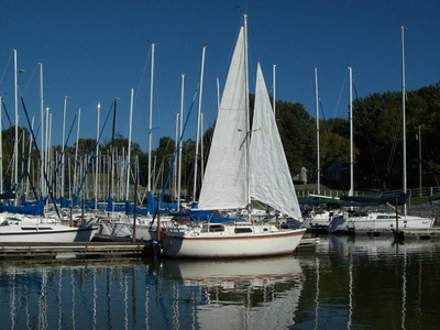 1980 Cal Mk 2 sailboat for sale in Kentucky