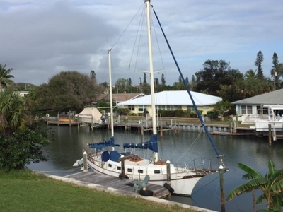 1981 Island Trader 38 sailboat for sale in Florida