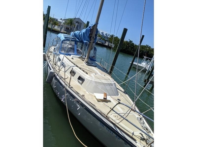 Oday 37 sailboat for sale in Florida