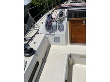 1989 Sabre 34 34 MKII sailboat for sale in New York