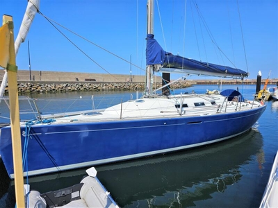 For Sale: 2001 Beneteau First 40.7