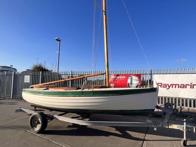 For Sale: 2002 Clinker Sailing dayboat