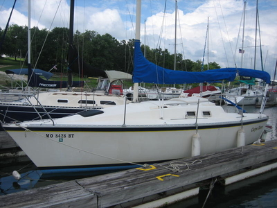 1985 Sailboat Hunter sailboat for sale in Missouri