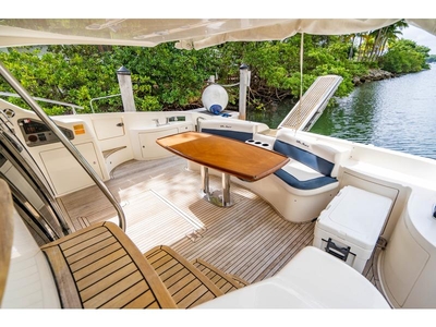 2010 Azimut 62E powerboat for sale in Florida
