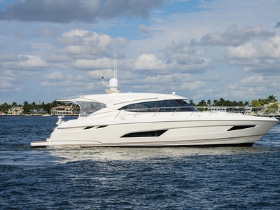 2019 Riviera 5400 Sport Yacht | 57ft