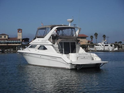 1998 Sea Ray 440 Express Bridge Bring Offers powerboat for sale in California