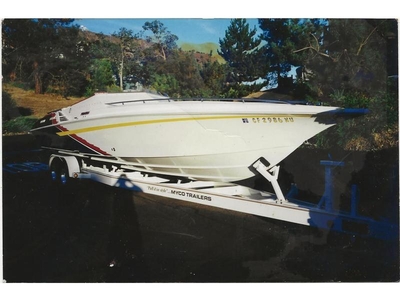 1999 Fountain Lightning powerboat for sale in California