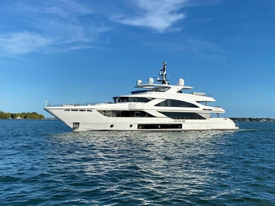 2020 Majesty 140 Checked Out | 141ft