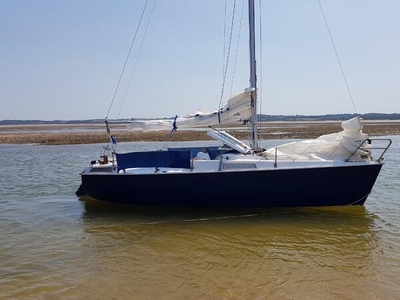 For Sale: Dufour T7