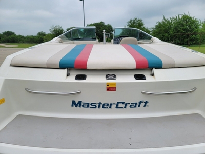 1995 Mastercraft Maristar 225 VRS