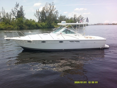 Florida, TIARA, Motor Yacht