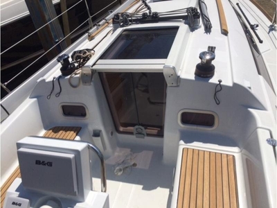 2015 Beneteau Oceanis 31 sailboat for sale in North Carolina
