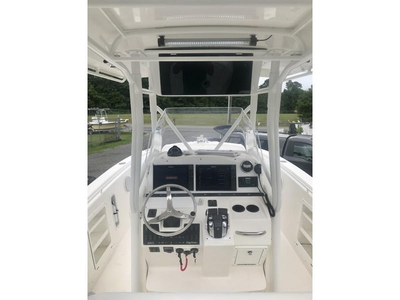 2006 Edgewater 265CC powerboat for sale in Florida
