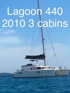 2010 Lagoon 440 | 44ft