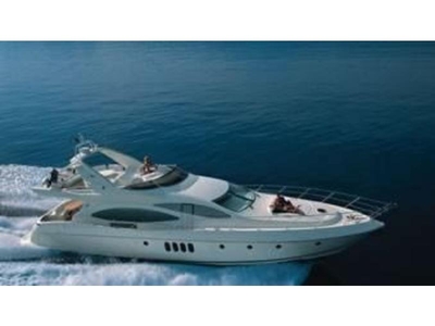 2004 Azimut 68 Flybridge powerboat for sale in Florida