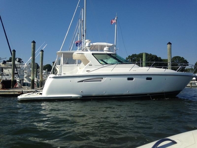 2004 Tiara Sovran powerboat for sale in Connecticut