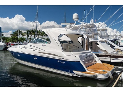 2006 Cruisers Yacht 460 Express powerboat for sale in Florida
