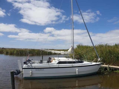 Boat Macgregor 26X power sailer