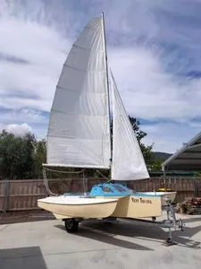 Strike 16 Folding Trimaran