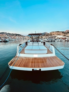 2018 Pardo Yachts43