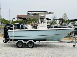 2018 Boston Whaler 190 Outrage | 18ft