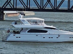 2000 Horizon 70' Motor Yacht