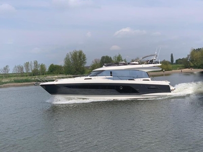 North Holland, PRESTIGE, Motor Yacht