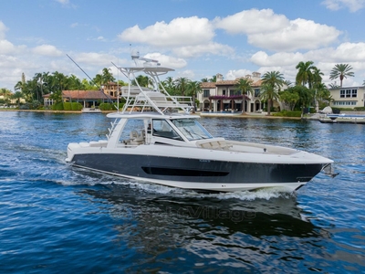 Boston Whaler 420 Outrage (2020) For sale