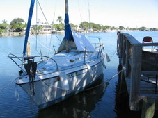 1975 O'Day sloop sailboat for sale in Florida