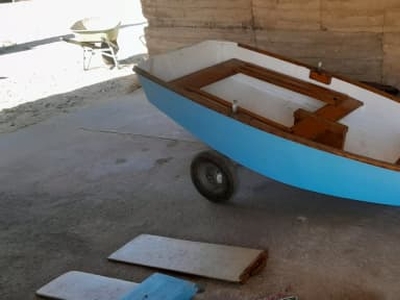 Pelican 9 foot plywood sailing dinghy