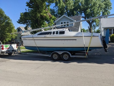 1994 Hunter 26 sailboat for sale in Nebraska