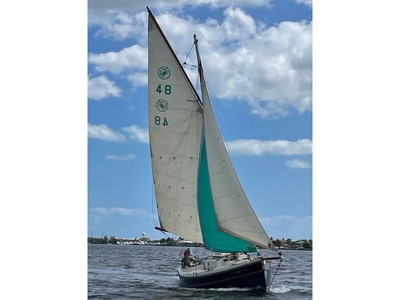 2005 Cornish Crabber Gaff rigged 22 sailboat for sale in Florida
