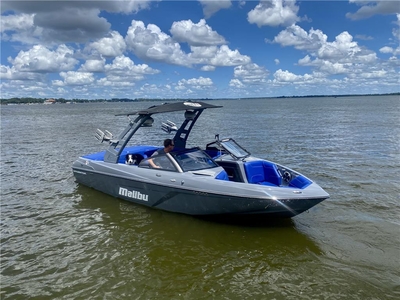 2020 Malibu Wakesetter 22 LSV