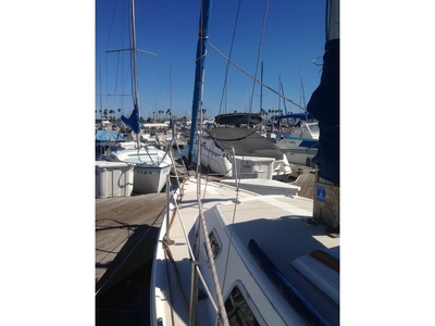 1982 Catalina Yatchs Catalina 25 sailboat for sale in California