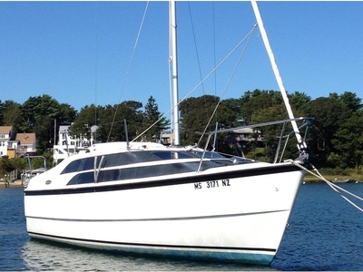 2010 Macgregor 26M sailboat for sale in Massachusetts