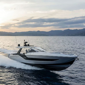 Outboard express cruiser - VERVE 48 - Azimut - triple-engine / open / dual-console