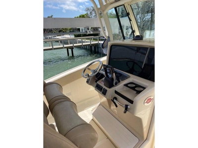 2012 Scout 262 Sportfish powerboat for sale in Florida