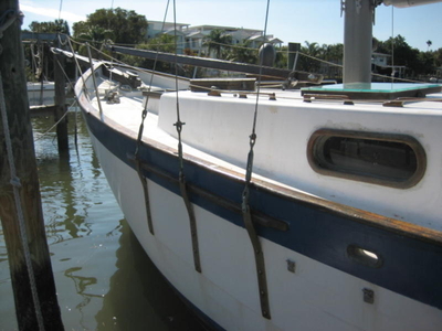 1976 Dreadnaught 32' sailboat for sale in Florida