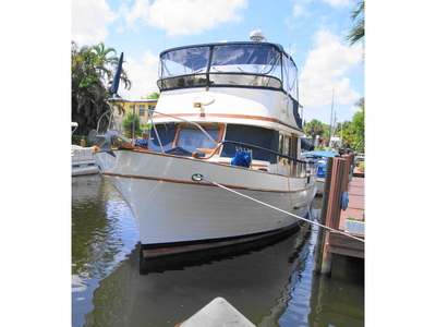 1979 MARINE TRADER DOUBLE CABIN powerboat for sale in Florida