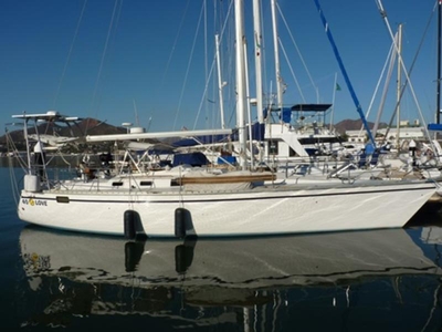 1990 Hunter Legend 40 sailboat for sale in
