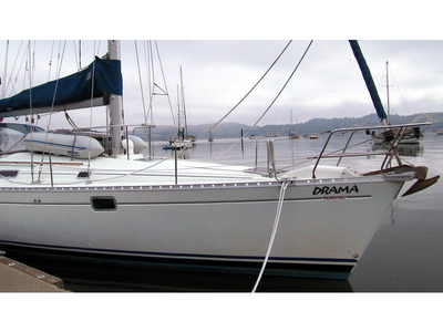 1995 Beneteau Oceanis 440 sailboat for sale in California