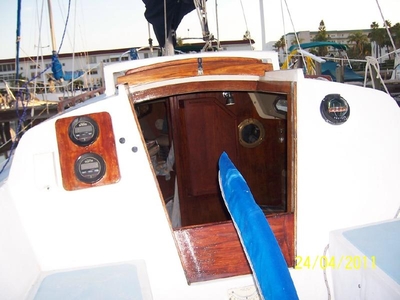 78 Ericson sloop sailboat for sale in Florida